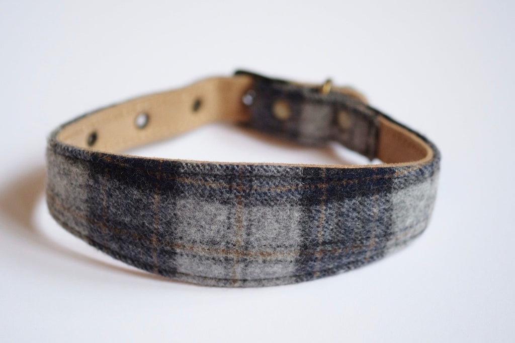 Tweed Whippet Collar Navy